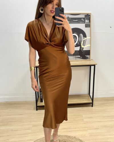 Vestido Manga Midi Saturado