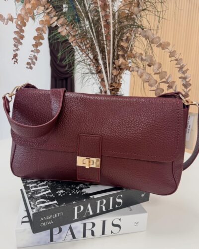 Bolso Burdeos Detalle Dorado